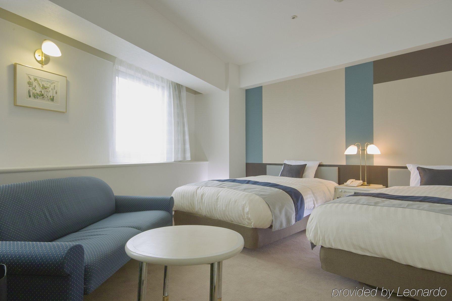 Yokohama Isezakicho Washington Hotel Room photo